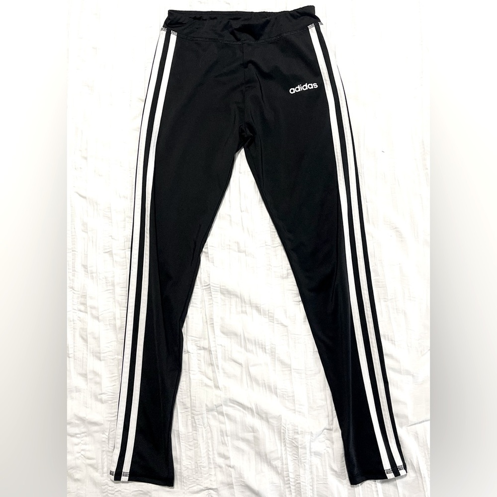 Girl’s Adidas leggings